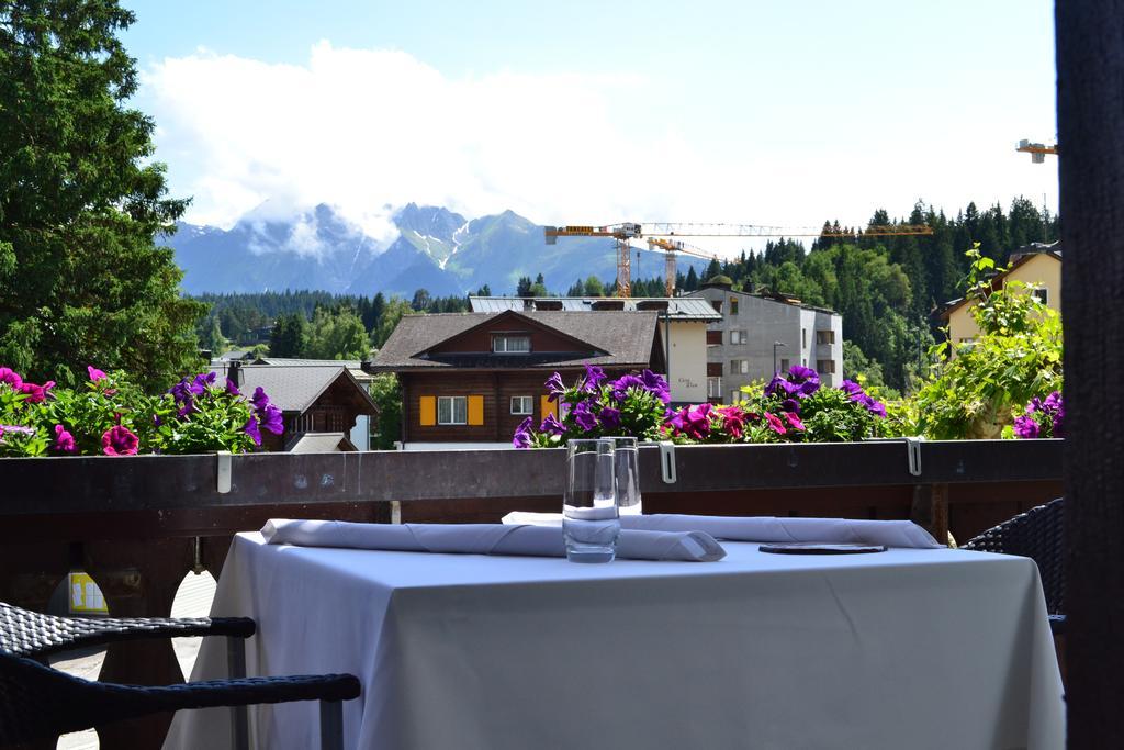 Hotel-Restaurant Bellevue Φιλμς Εξωτερικό φωτογραφία
